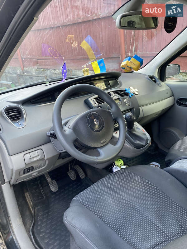 Минивэн Renault Scenic 2005 в Житомире