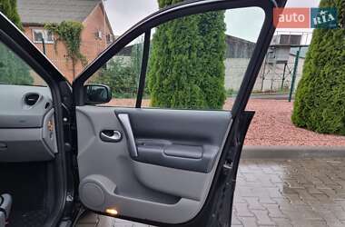Минивэн Renault Scenic 2008 в 