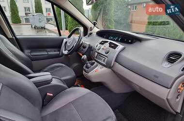 Минивэн Renault Scenic 2008 в 