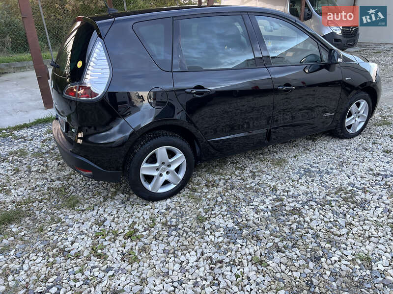 Минивэн Renault Scenic 2012 в Львове фото 55 Минивэн Renault Scenic 2012 в Львове