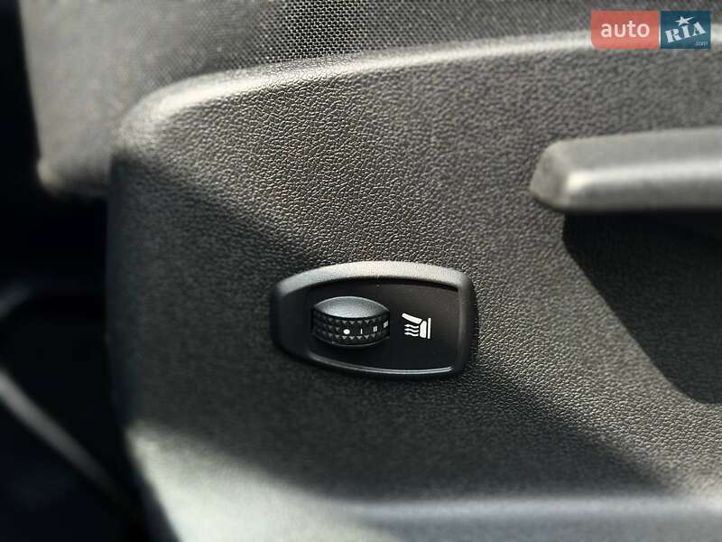 Минивэн Renault Scenic 2013 в Луцке