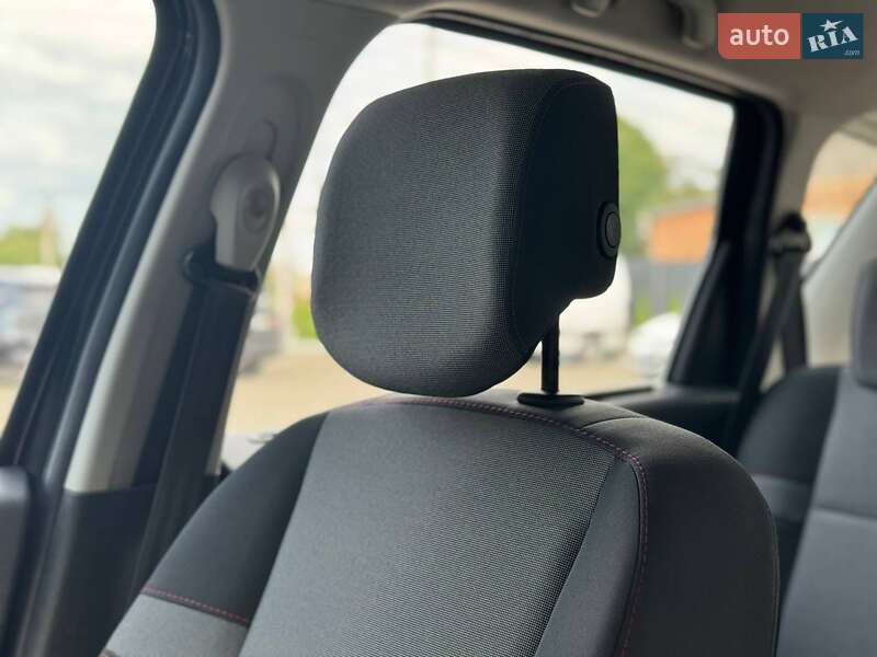 Минивэн Renault Scenic 2013 в Луцке