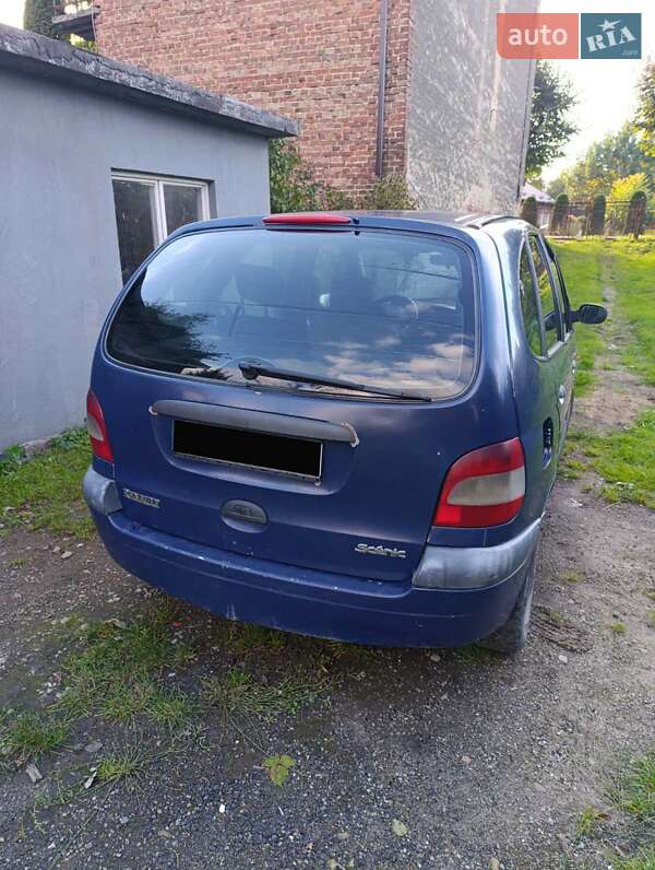 Минивэн Renault Scenic 2001 в Калуше
