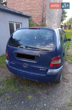 Минивэн Renault Scenic 2001 в 