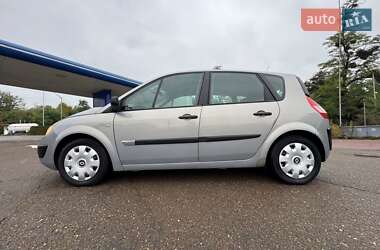 Минивэн Renault Scenic 2004 в 