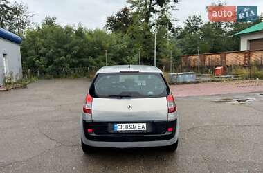 Минивэн Renault Scenic 2004 в 