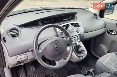 Минивэн Renault Scenic 2006 в 