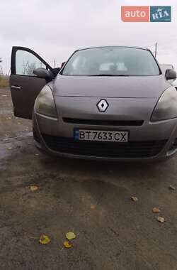 Мінівен Renault Scenic 2011 в Великій Олександрівці