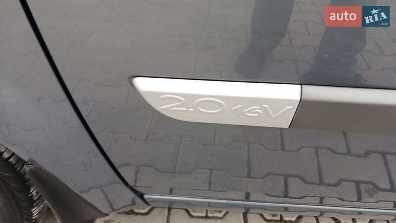 Минивэн Renault Scenic 2006 в Чернигове