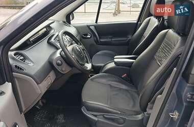 Мінівен Renault Scenic 2006 в Чернігові