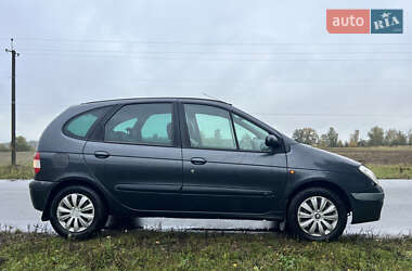 Минивэн Renault Scenic 2001 в 