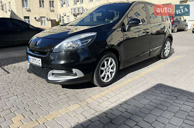 Renault Scenic 2012