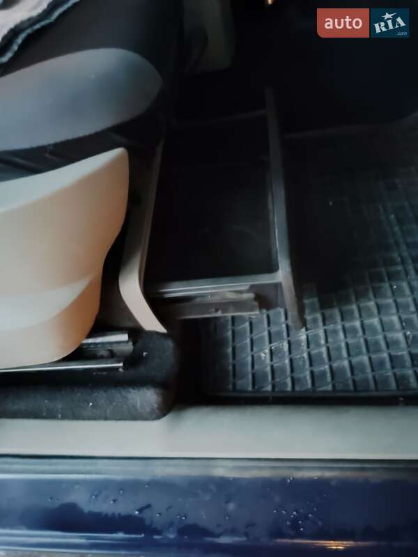 Мінівен Renault Scenic 2006 в Луцьку