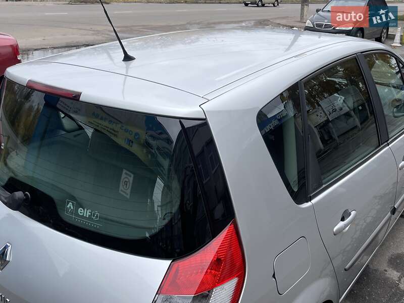 Минивэн Renault Scenic 2006 в Сумах