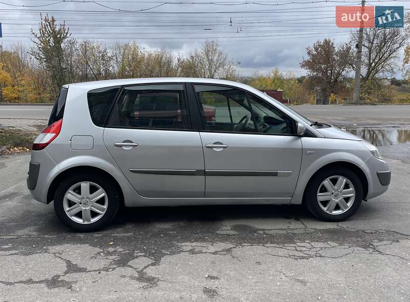 Минивэн Renault Scenic 2006 в Сумах