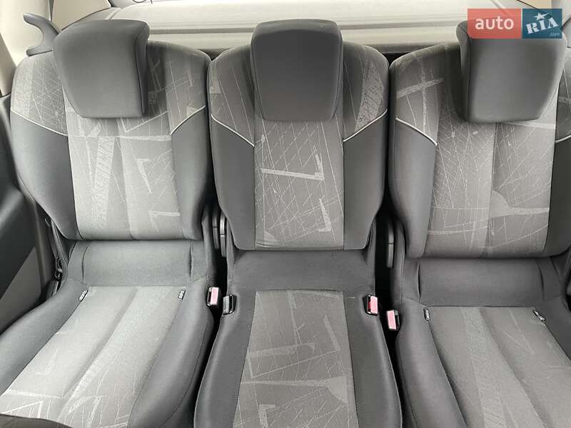 Минивэн Renault Scenic 2006 в Сумах