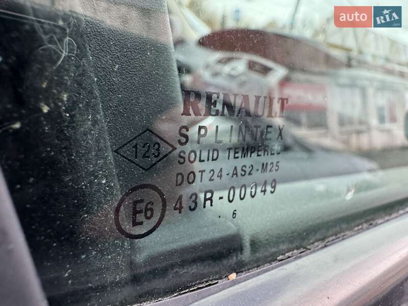Минивэн Renault Scenic 2006 в Сумах