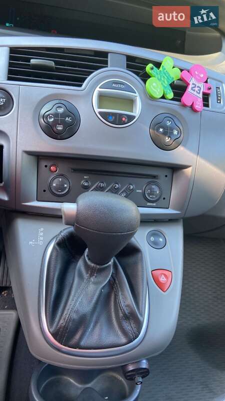 Минивэн Renault Scenic 2007 в Гайсине