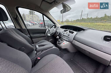 Минивэн Renault Scenic 2008 в 
