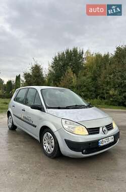 Минивэн Renault Scenic 2004 в Волочиске