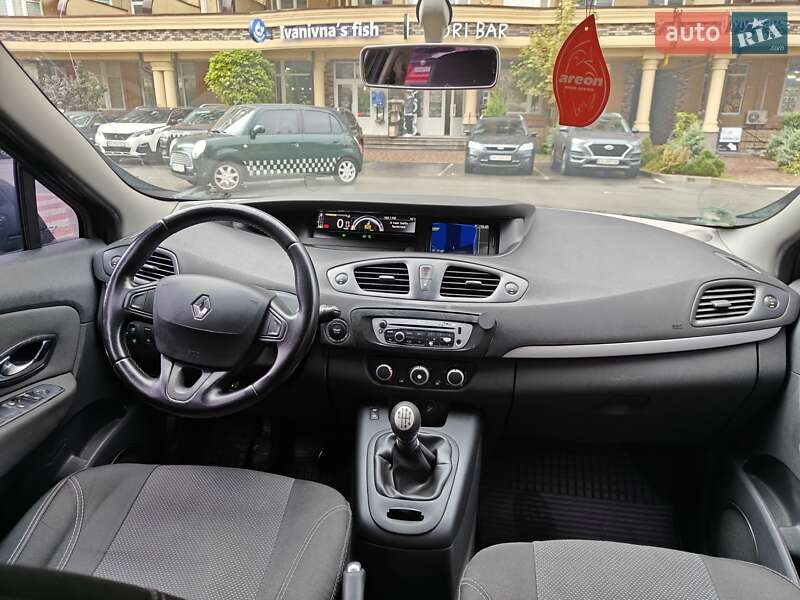 Минивэн Renault Scenic 2012 в Киеве