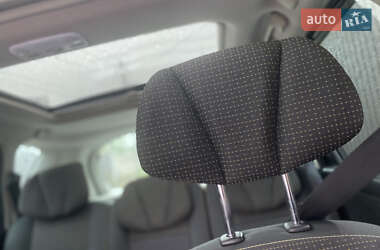 Минивэн Renault Scenic 2010 в 