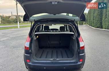 Минивэн Renault Scenic 2008 в 