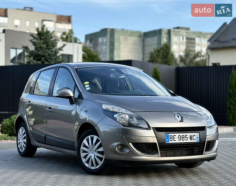 Renault Scenic 2010