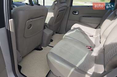 Минивэн Renault Scenic 2006 в  фото 14 Минивэн Renault Scenic 2006 в