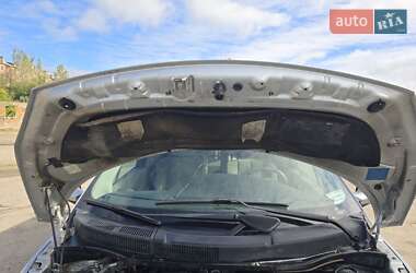 Минивэн Renault Scenic 2006 в  фото 25 Минивэн Renault Scenic 2006 в