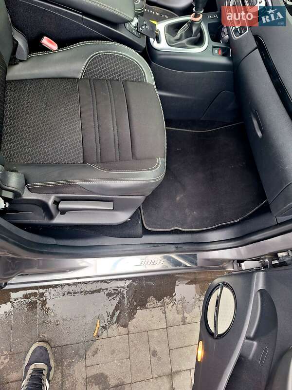 Минивэн Renault Scenic 2014 в Ровно