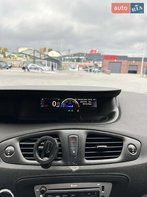 Минивэн Renault Scenic 2012 в Хмельницком