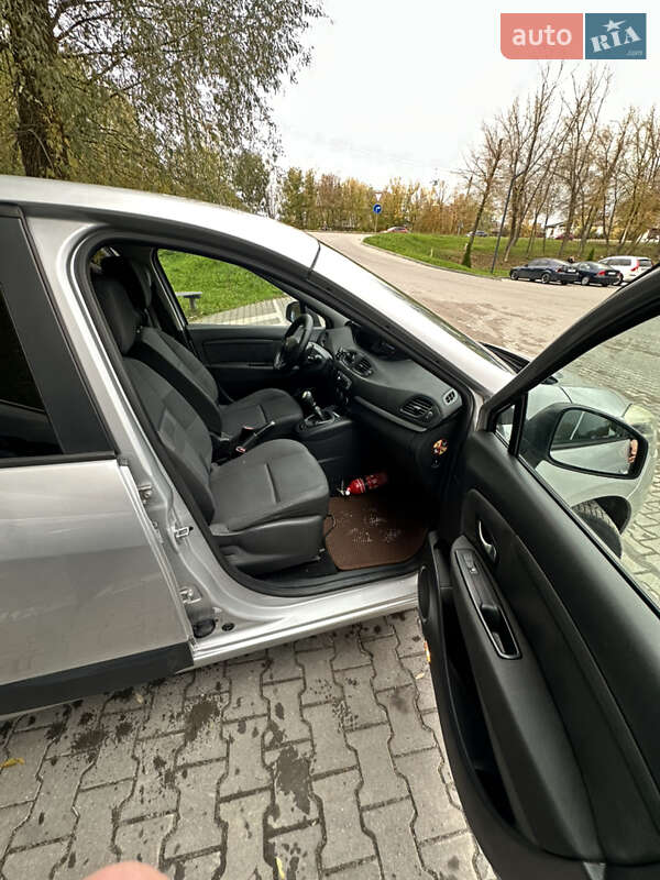 Минивэн Renault Scenic 2012 в Хмельницком