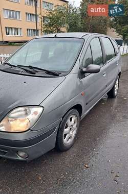 Минивэн Renault Scenic 2000 в 