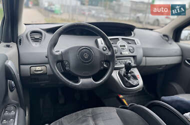 Минивэн Renault Scenic 2006 в 