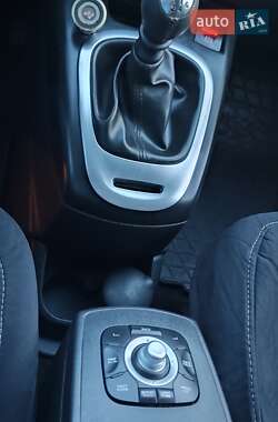 Минивэн Renault Scenic 2011 в 