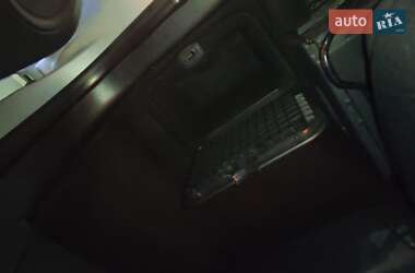 Минивэн Renault Scenic 2011 в 