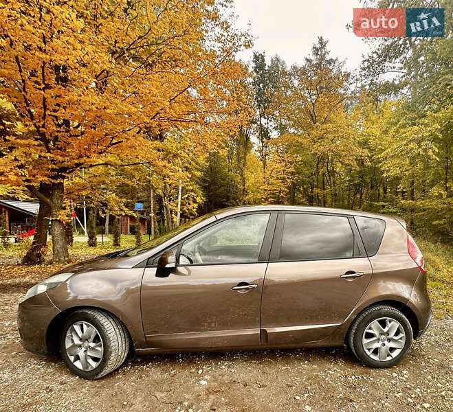 Минивэн Renault Scenic 2011 в Тернополе фото 7 Минивэн Renault Scenic 2011 в Тернополе