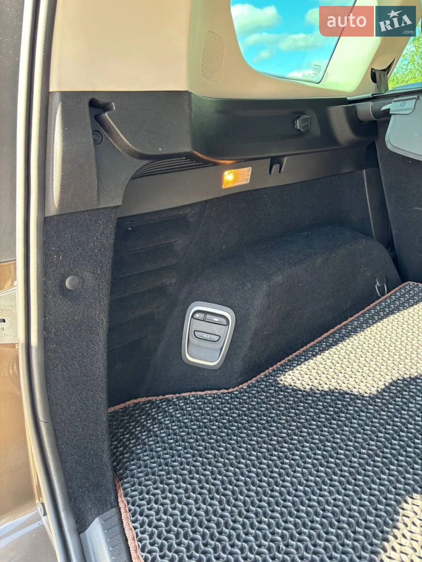 2017 Renault Scenic - мініатюра 49