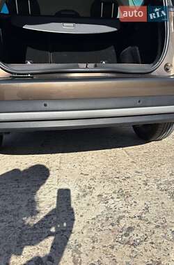 Мінівен Renault Scenic 2017 в  фото 51 Мінівен Renault Scenic 2017 в