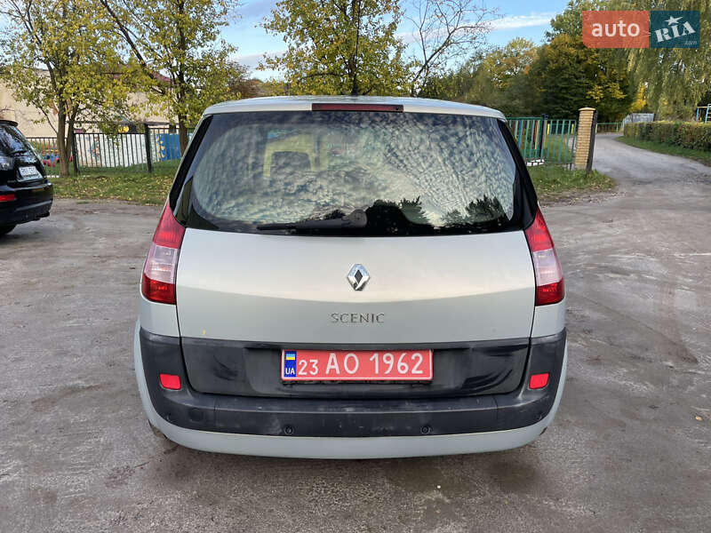 Минивэн Renault Scenic 2004 в Красилове