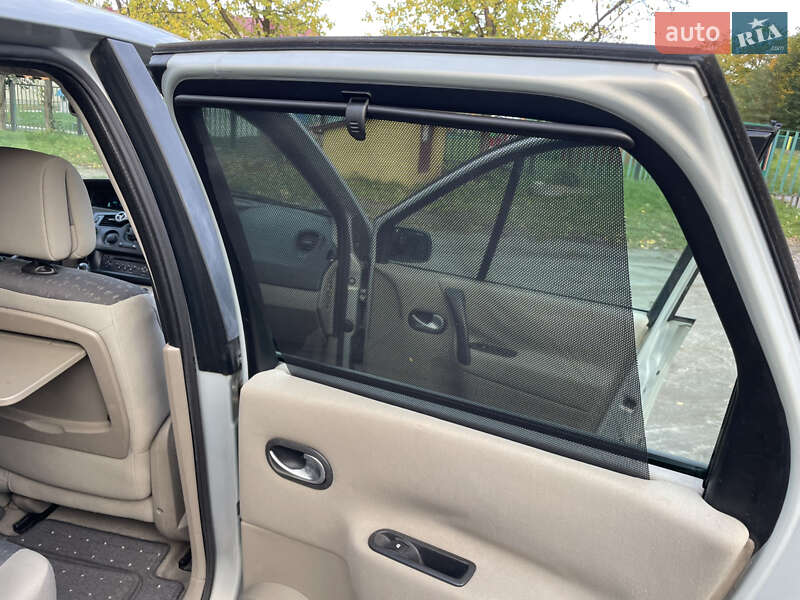 Минивэн Renault Scenic 2004 в Красилове