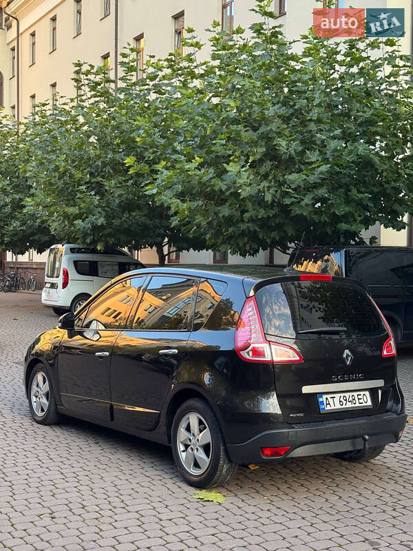 Минивэн Renault Scenic 2009 в Ивано-Франковске