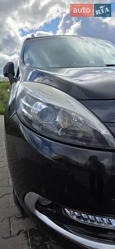 Минивэн Renault Scenic 2015 в Луцке