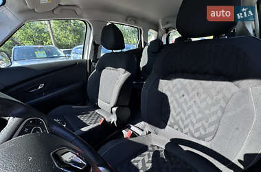 Минивэн Renault Scenic 2018 в 