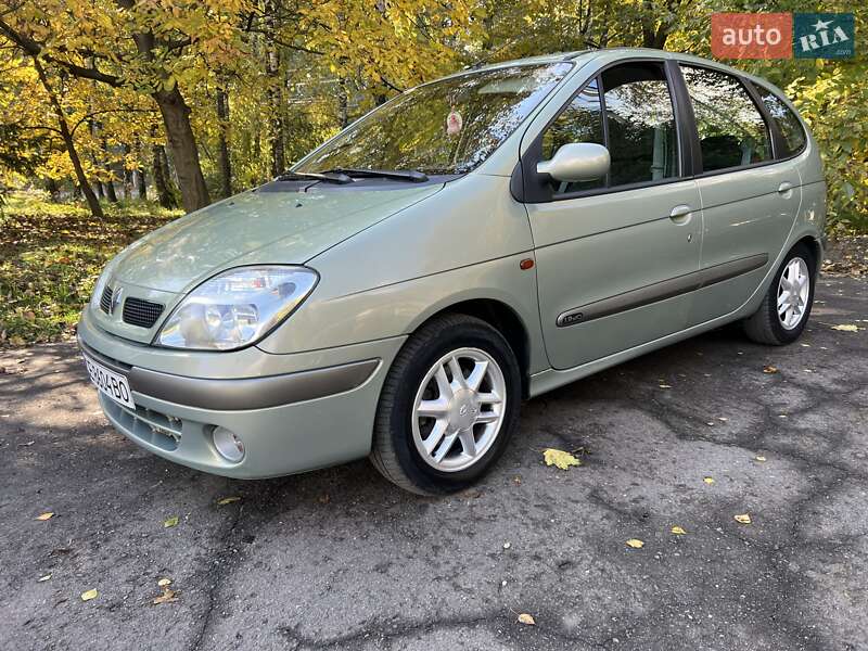 Минивэн Renault Scenic 2003 в Черновцах