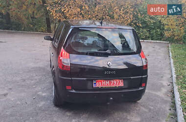 Минивэн Renault Scenic 2009 в 