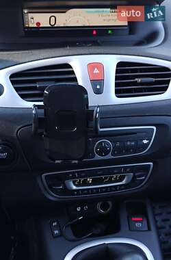 Мінівен Renault Scenic 2010 в 