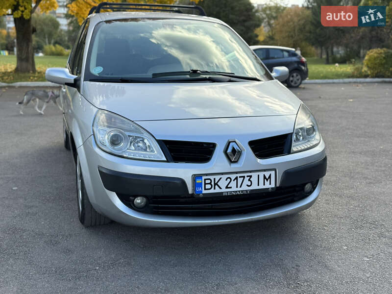 Минивэн Renault Scenic 2007 в Ровно