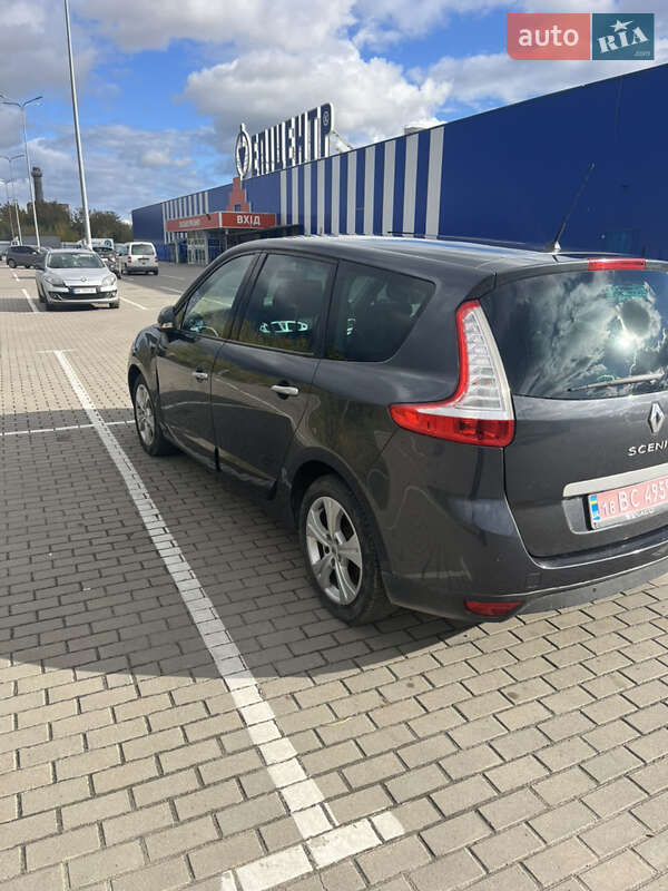 Минивэн Renault Scenic 2009 в Дубно